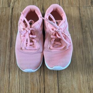 Nike pink 11c
